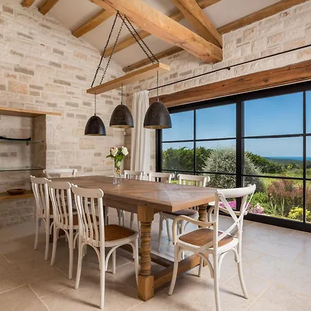 Villa Plava With Panoramic Seaview And Big Pool *
