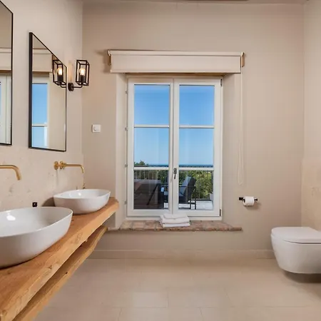 Plava With Panoramic Seaview And Big Pool * Bale