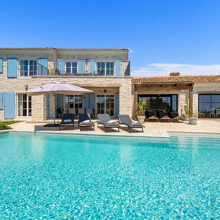 Plava With Panoramic Seaview And Big Pool *