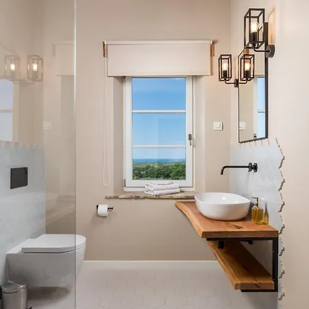 Plava With Panoramic Seaview And Big Pool * بالي