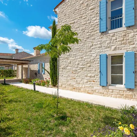 Plava With Panoramic Seaview And Big Pool *