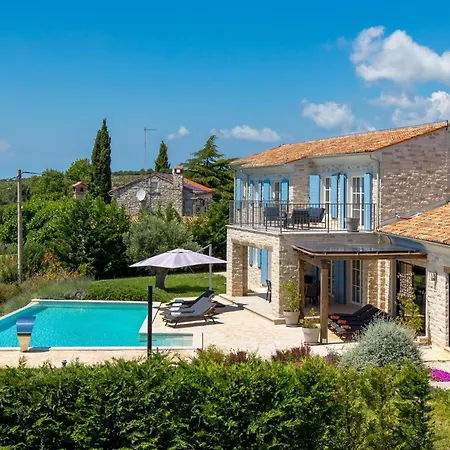 Plava With Panoramic Seaview And Big Pool * Bale