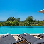 别墅 Plava With Panoramic Seaview And Big Pool