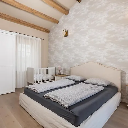 Plava With Panoramic Seaview And Big Pool * Bale
