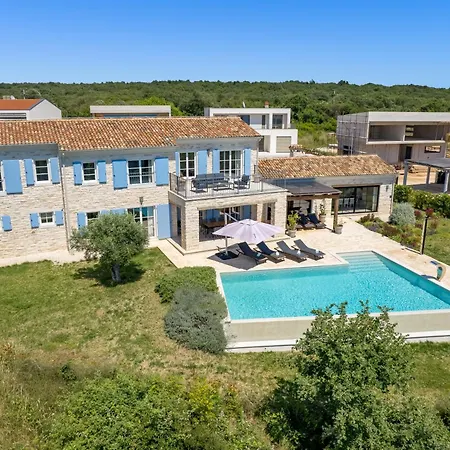 Plava With Panoramic Seaview And Big Pool *