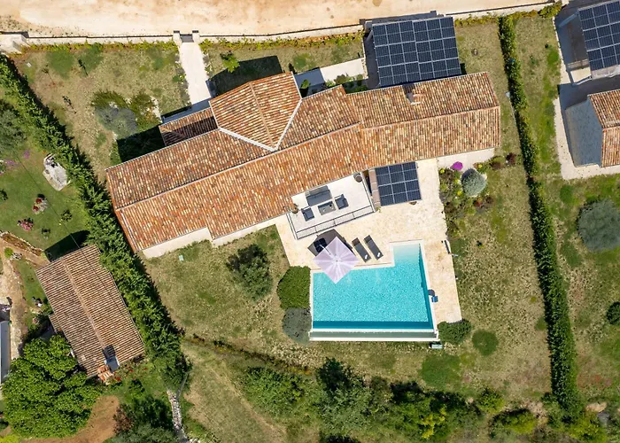 Plava With Panoramic Seaview And Big Pool Villa