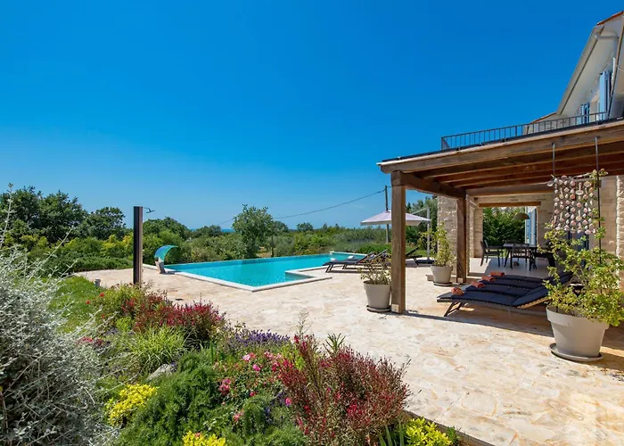 Plava With Panoramic Seaview And Big Pool *